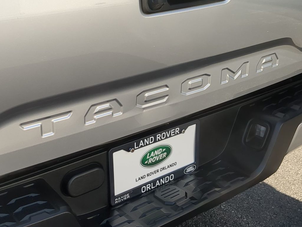 Thumbnail: 2021 Toyota Tacoma - 23