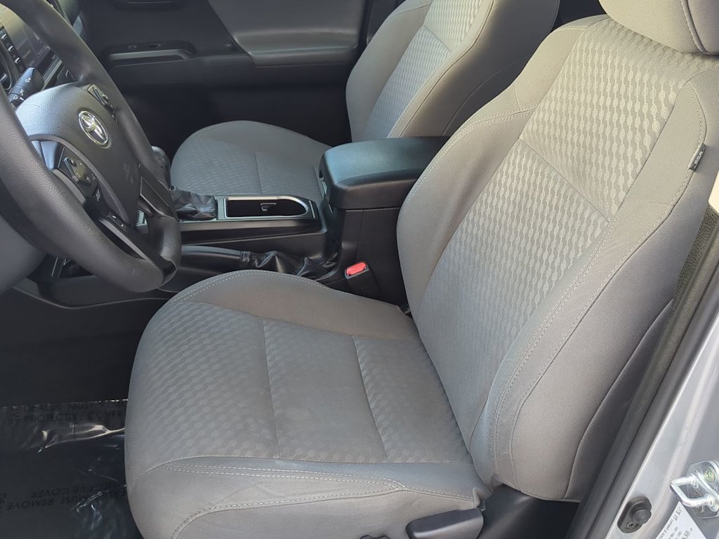 Thumbnail: 2021 Toyota Tacoma - 9