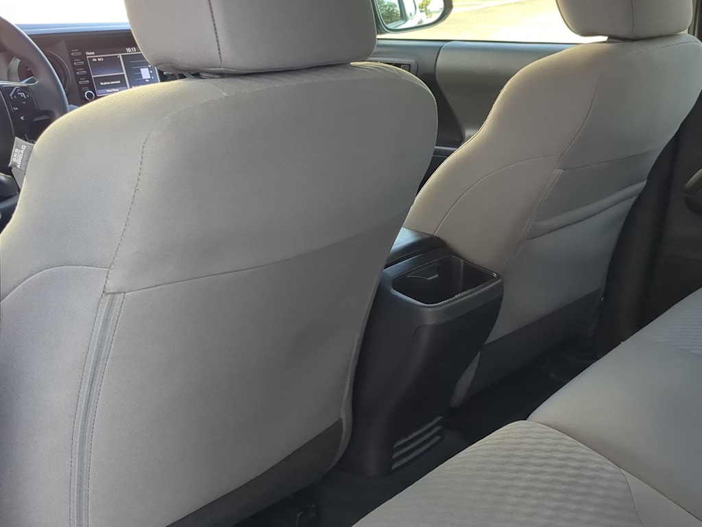 Thumbnail: 2021 Toyota Tacoma - 11