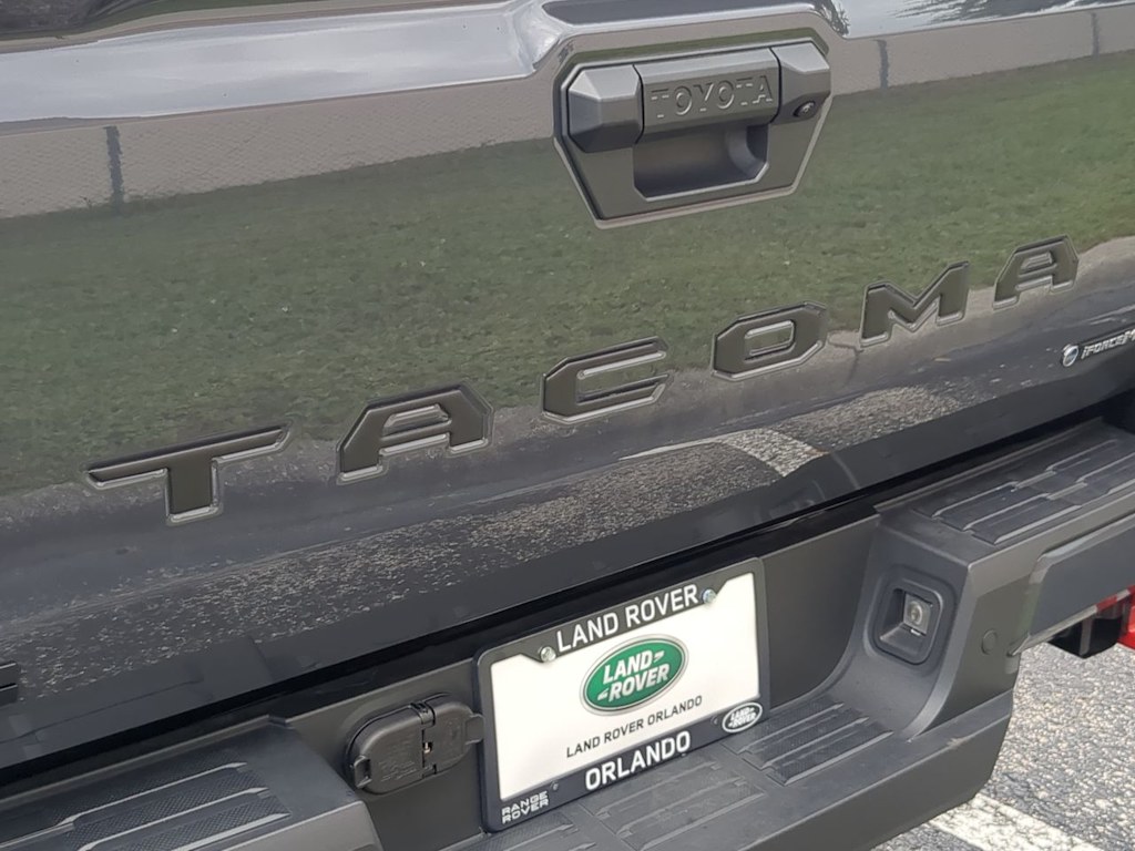 Thumbnail: 2025 Toyota Tacoma - 25