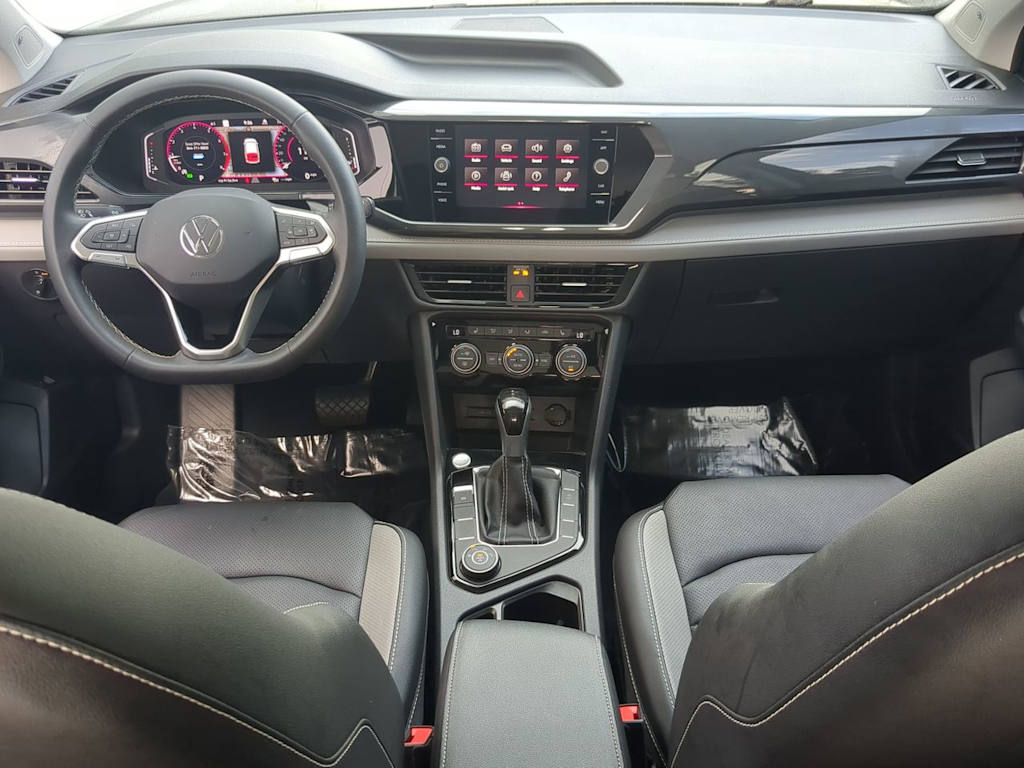 Thumbnail: 2023 Volkswagen Taos - 9