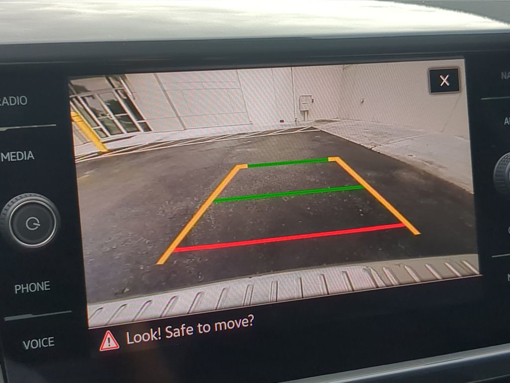 Thumbnail: 2023 Volkswagen Taos - 34