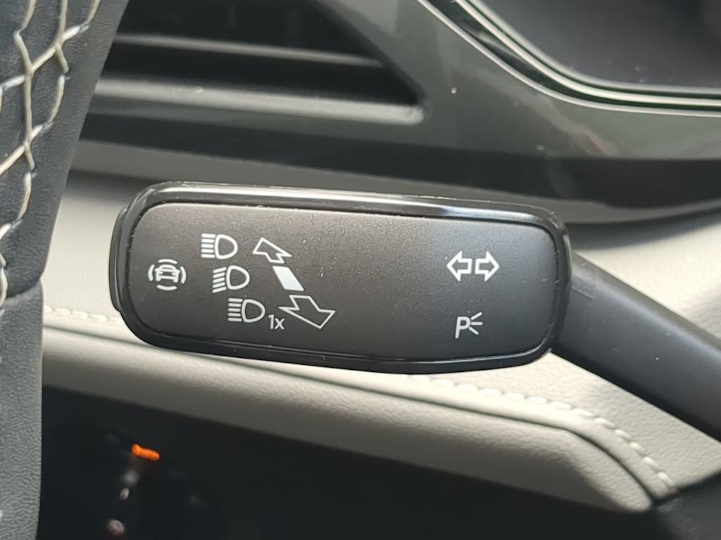 Thumbnail: 2023 Volkswagen Taos - 33