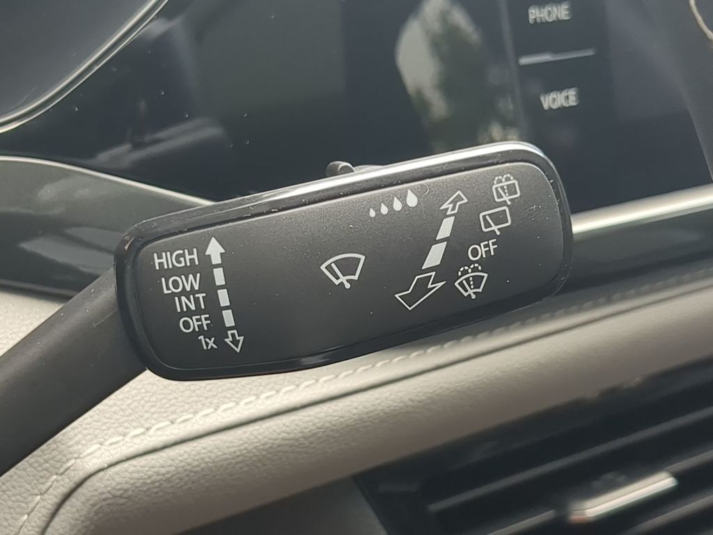 Thumbnail: 2023 Volkswagen Taos - 32