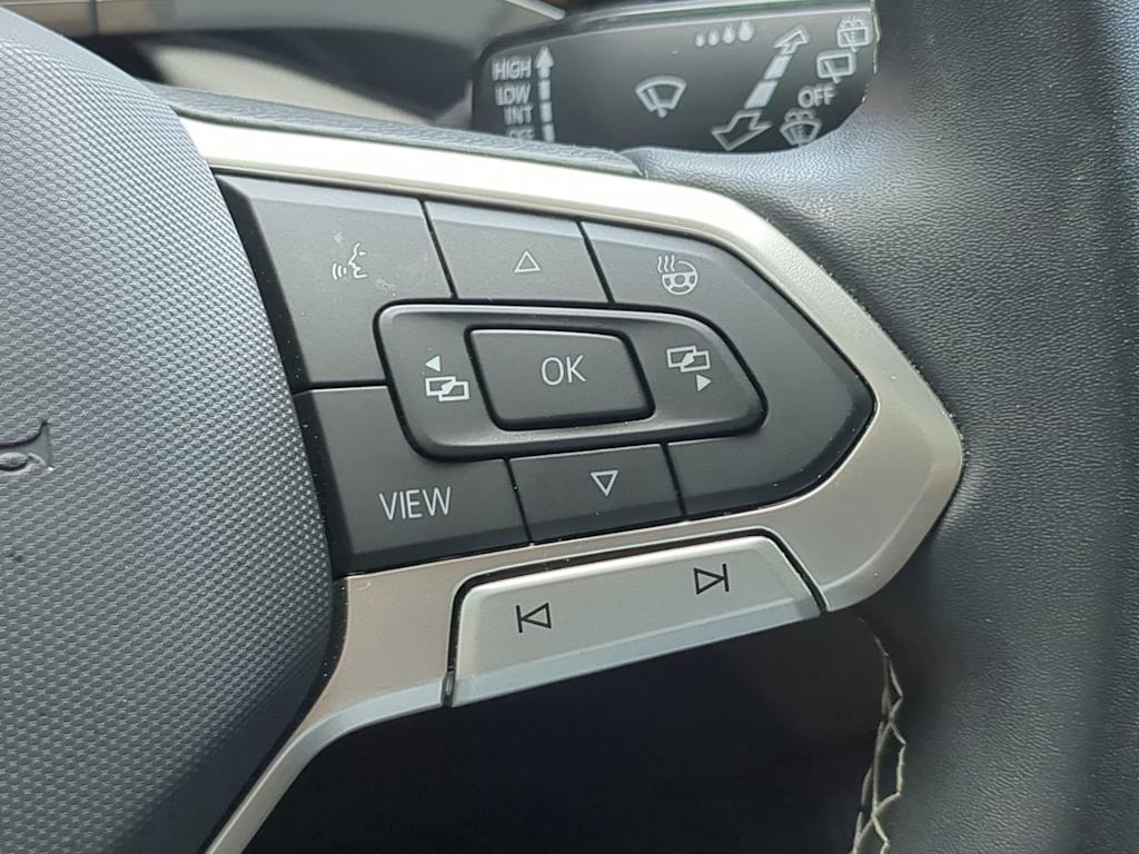 Thumbnail: 2023 Volkswagen Taos - 31