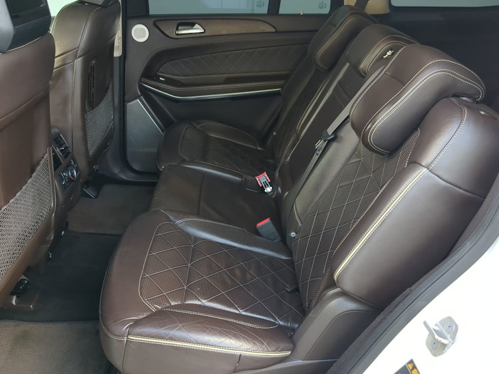 Thumbnail: 2017 Mercedes-Benz GLS - 28