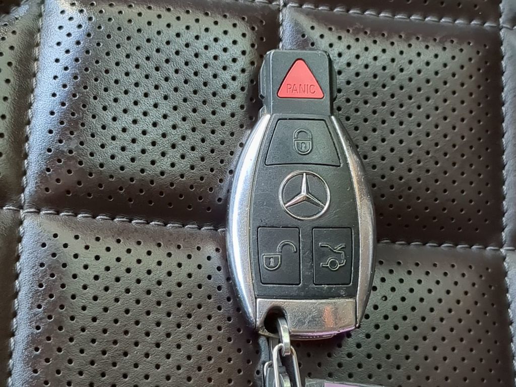 Thumbnail: 2017 Mercedes-Benz GLS - 37