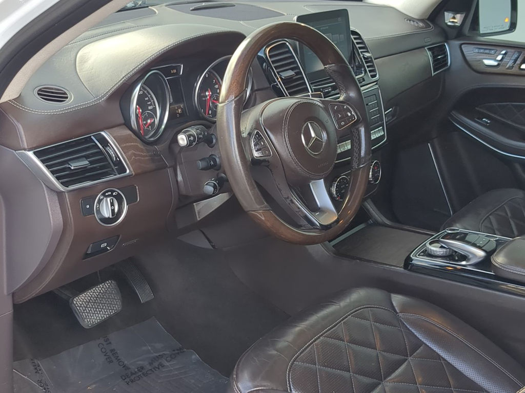 Thumbnail: 2017 Mercedes-Benz GLS - 2