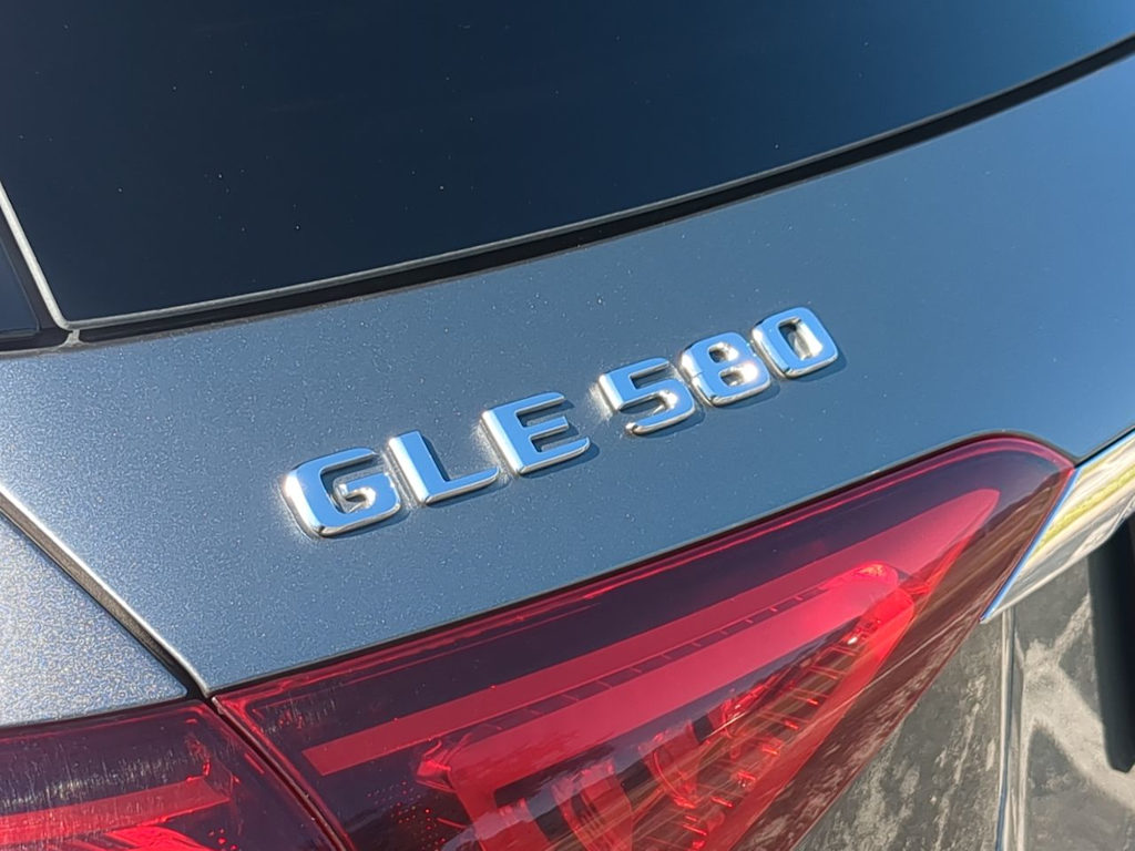 Thumbnail: 2020 Mercedes-Benz GLE - 23