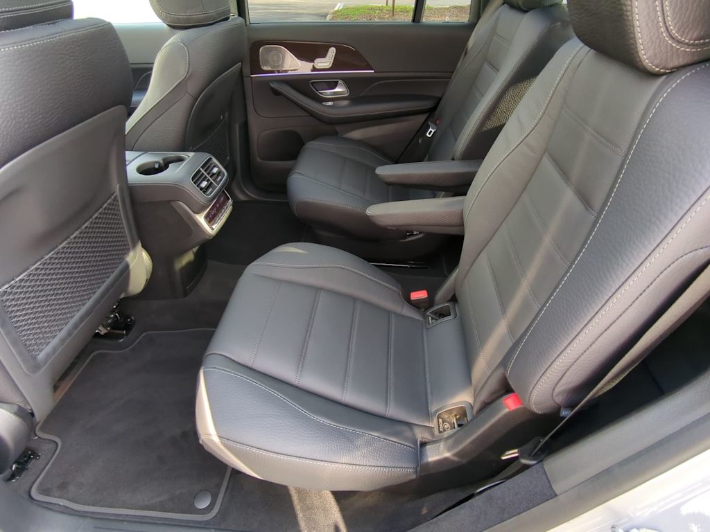 Thumbnail: 2024 Mercedes-Benz GLS - 13