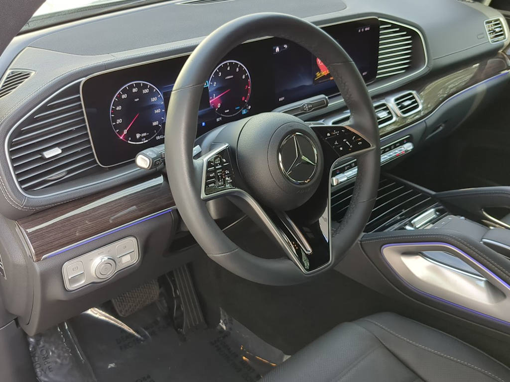 Thumbnail: 2024 Mercedes-Benz GLS - 2