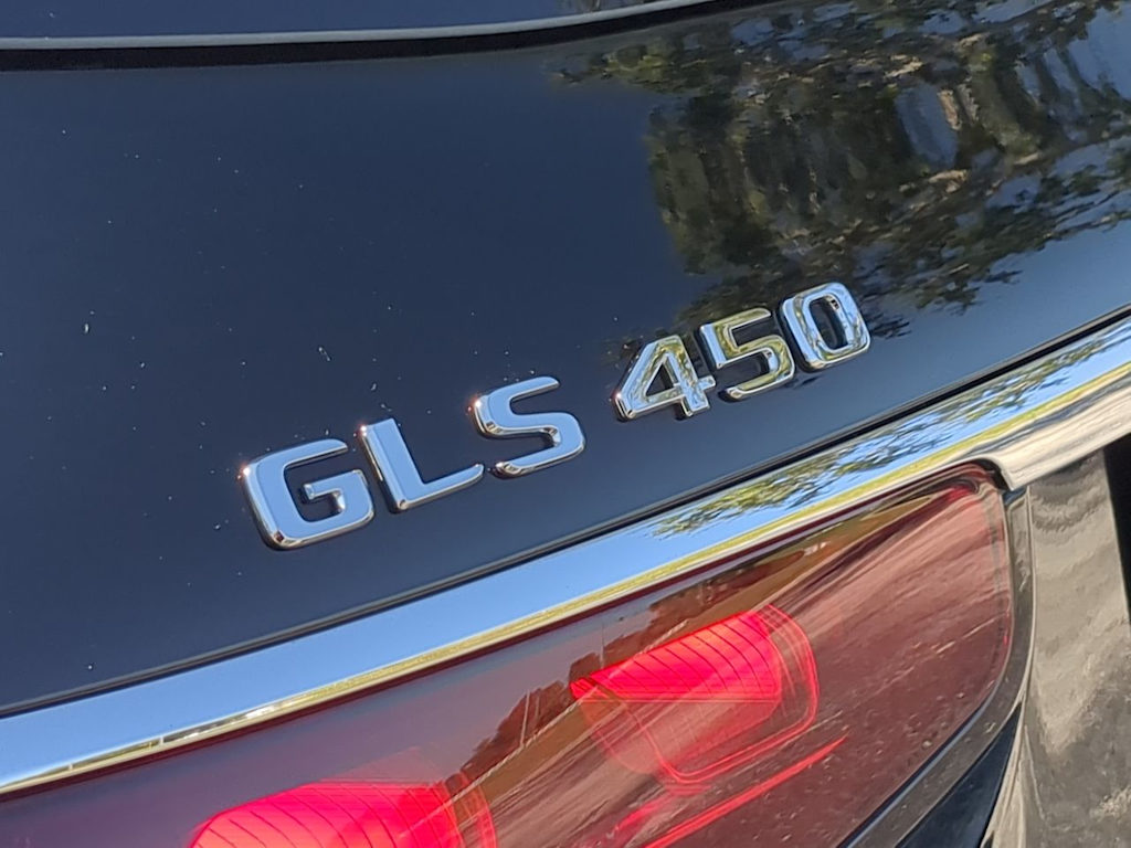 Thumbnail: 2025 Mercedes-Benz GLS - 23