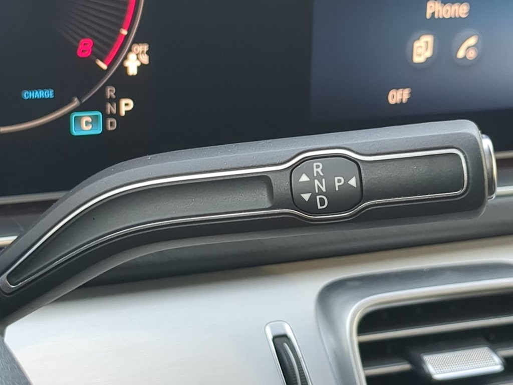 Thumbnail: 2025 Mercedes-Benz GLS - 15