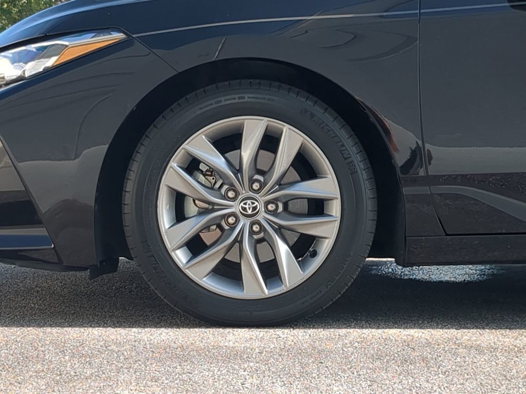 Thumbnail: 2022 Toyota Avalon - 5