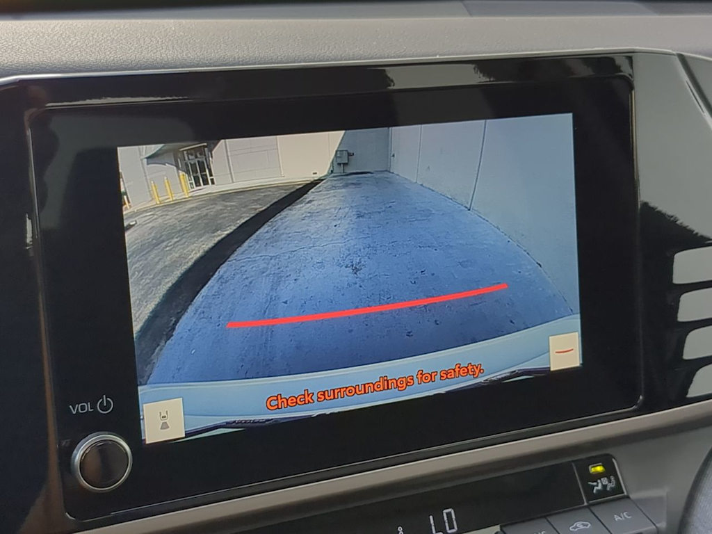 Thumbnail: 2025 Toyota Camry - 31