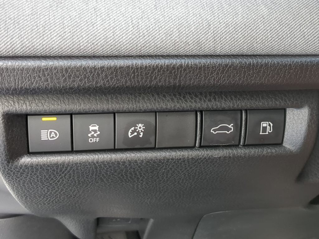 Thumbnail: 2025 Toyota Camry - 35