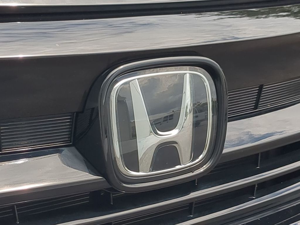 Thumbnail: 2022 Honda Pilot - 25