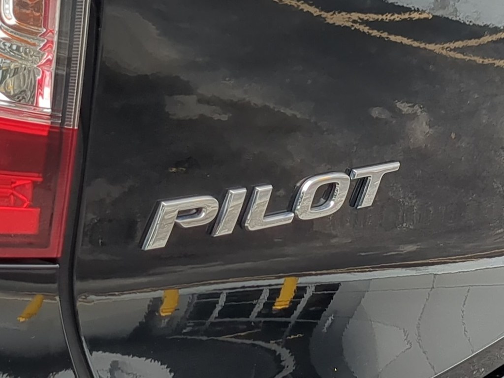 Thumbnail: 2022 Honda Pilot - 26