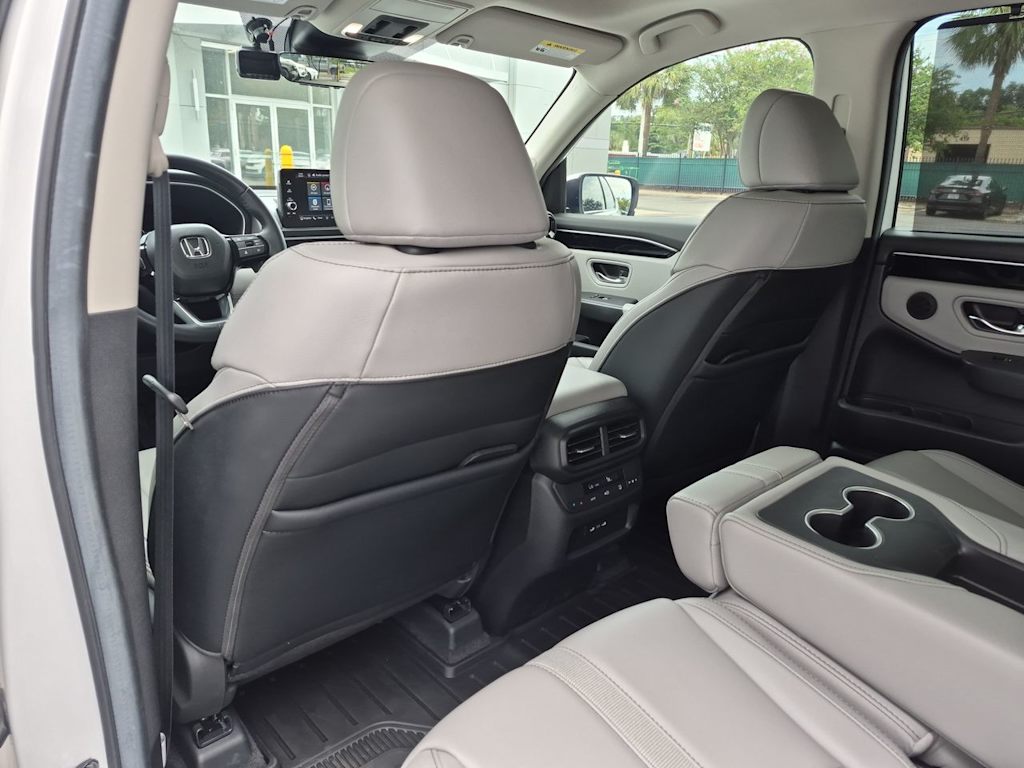 Thumbnail: 2025 Honda Pilot - 13