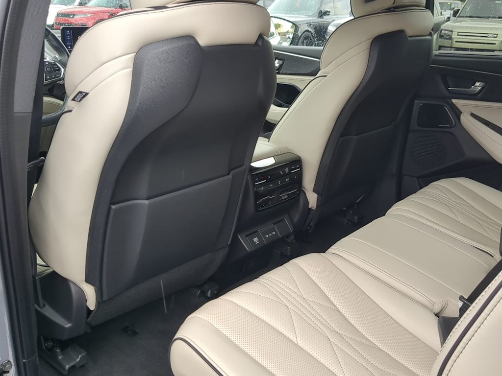 Thumbnail: 2025 Acura MDX - 12