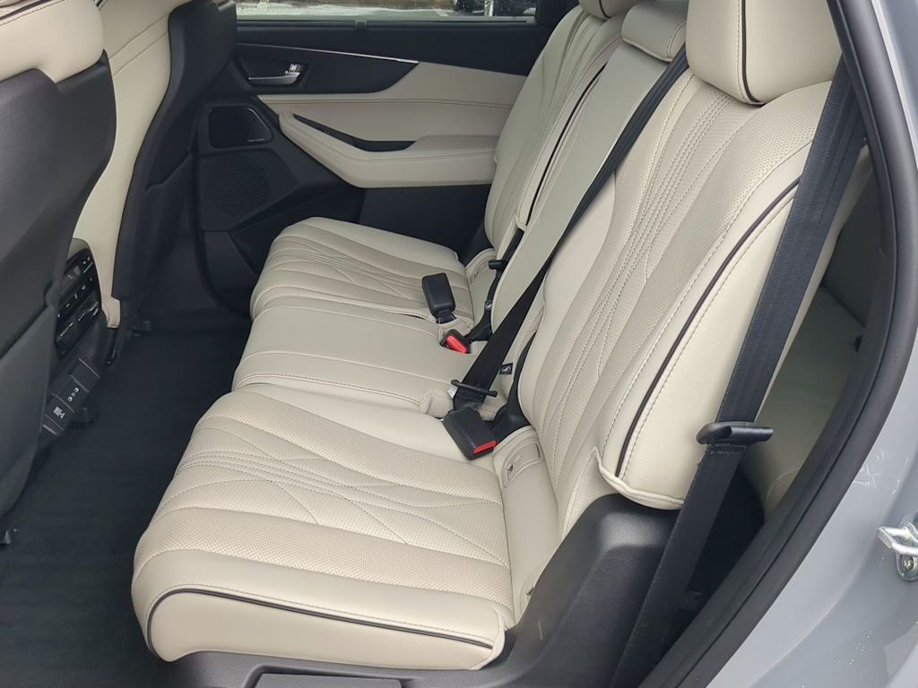 Thumbnail: 2025 Acura MDX - 30