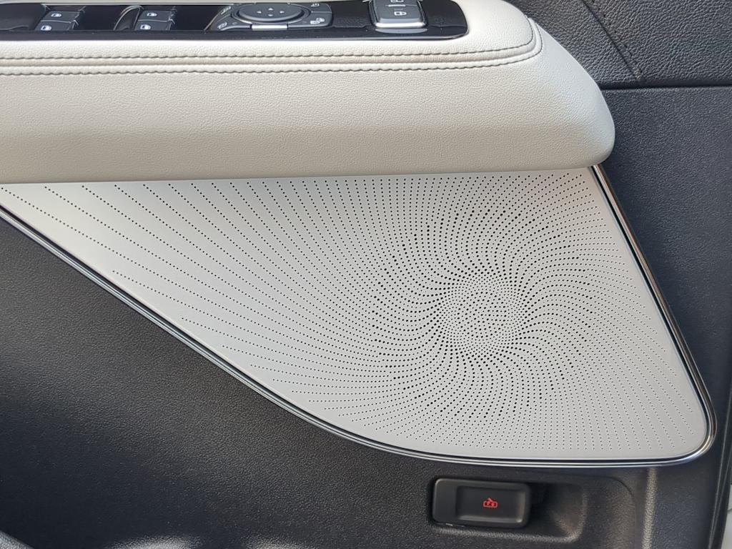 Thumbnail: 2025 Lincoln Aviator - 36