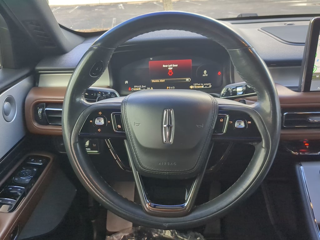 Thumbnail: 2022 Lincoln Aviator - 13