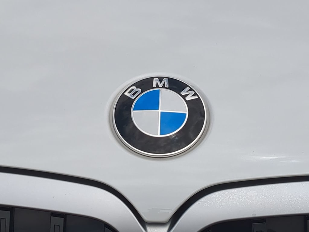 Thumbnail: 2025 BMW X7 - 6