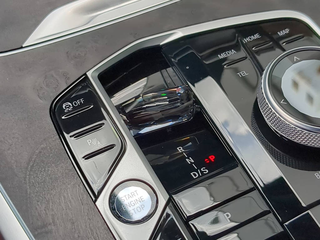 Thumbnail: 2025 BMW X7 - 39
