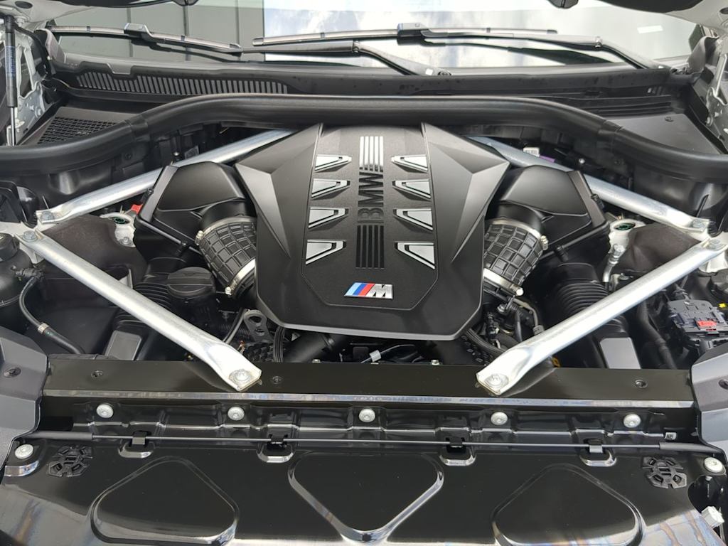 Thumbnail: 2025 BMW X7 - 8