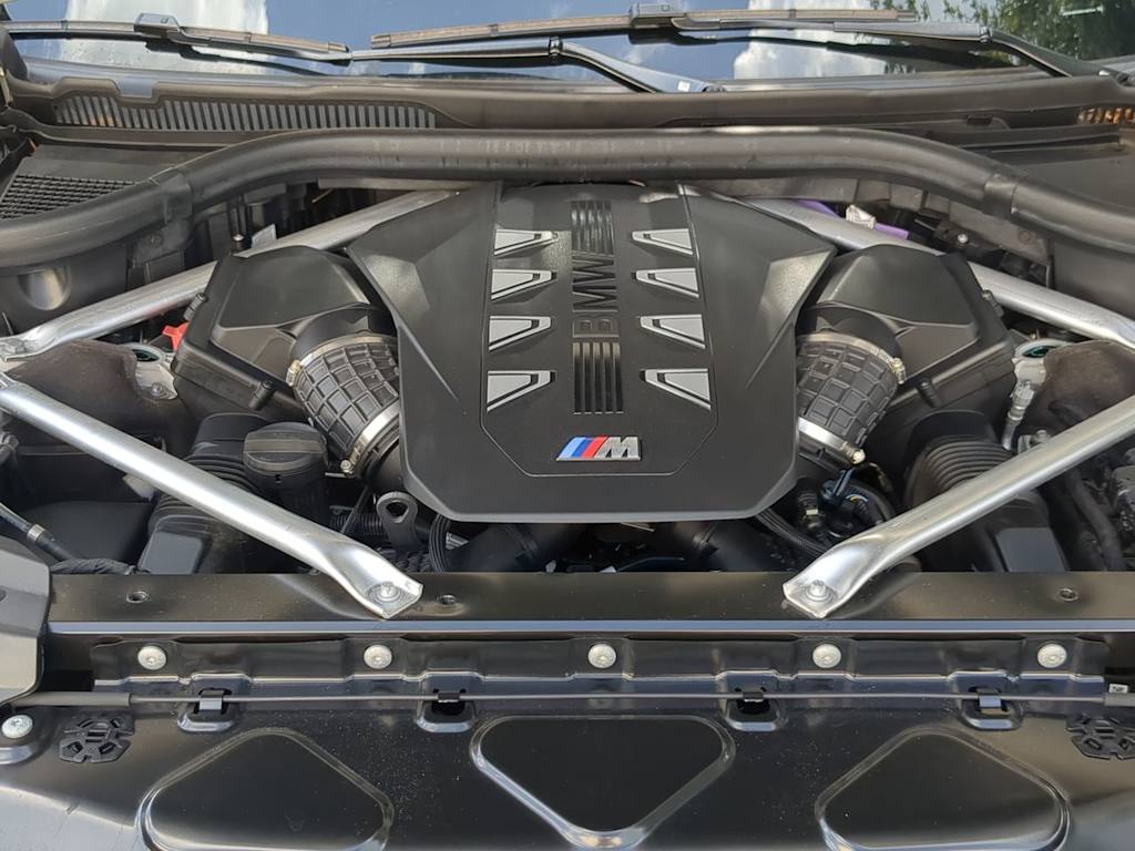 Thumbnail: 2024 BMW X7 - 9