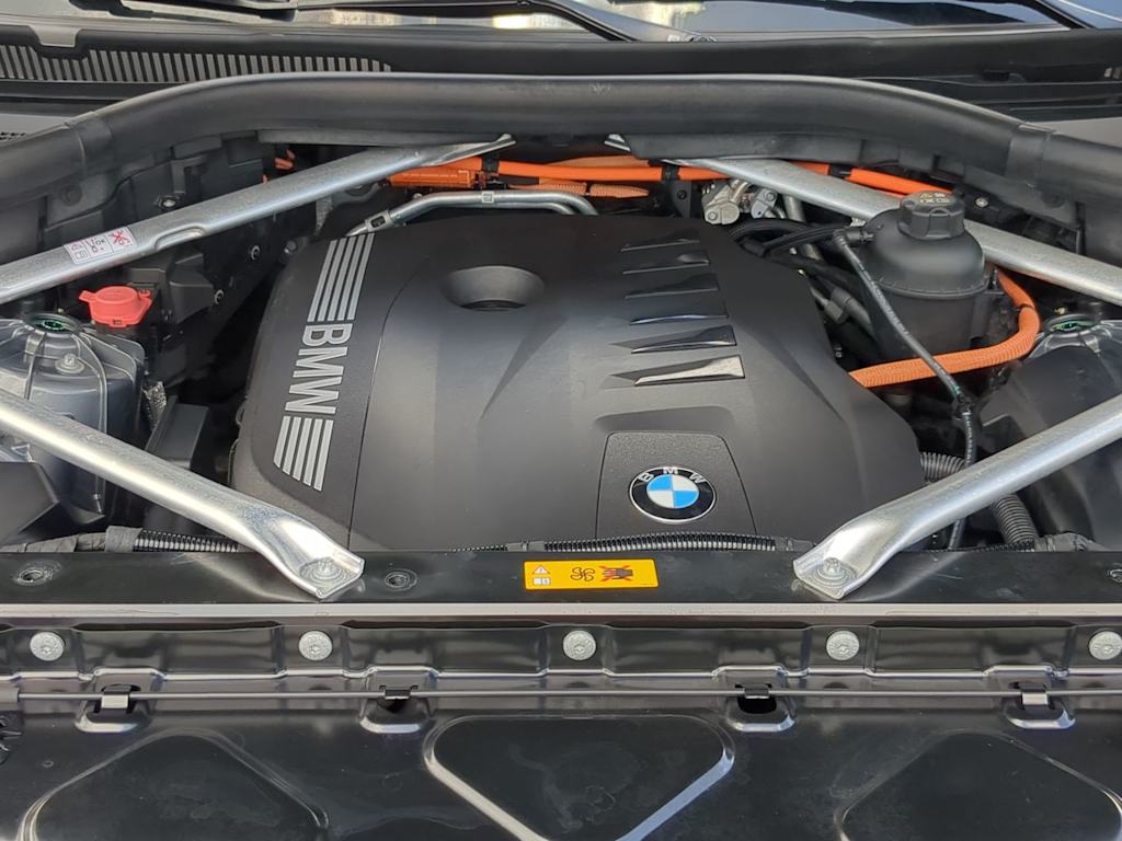 Thumbnail: 2024 BMW X5 - 9