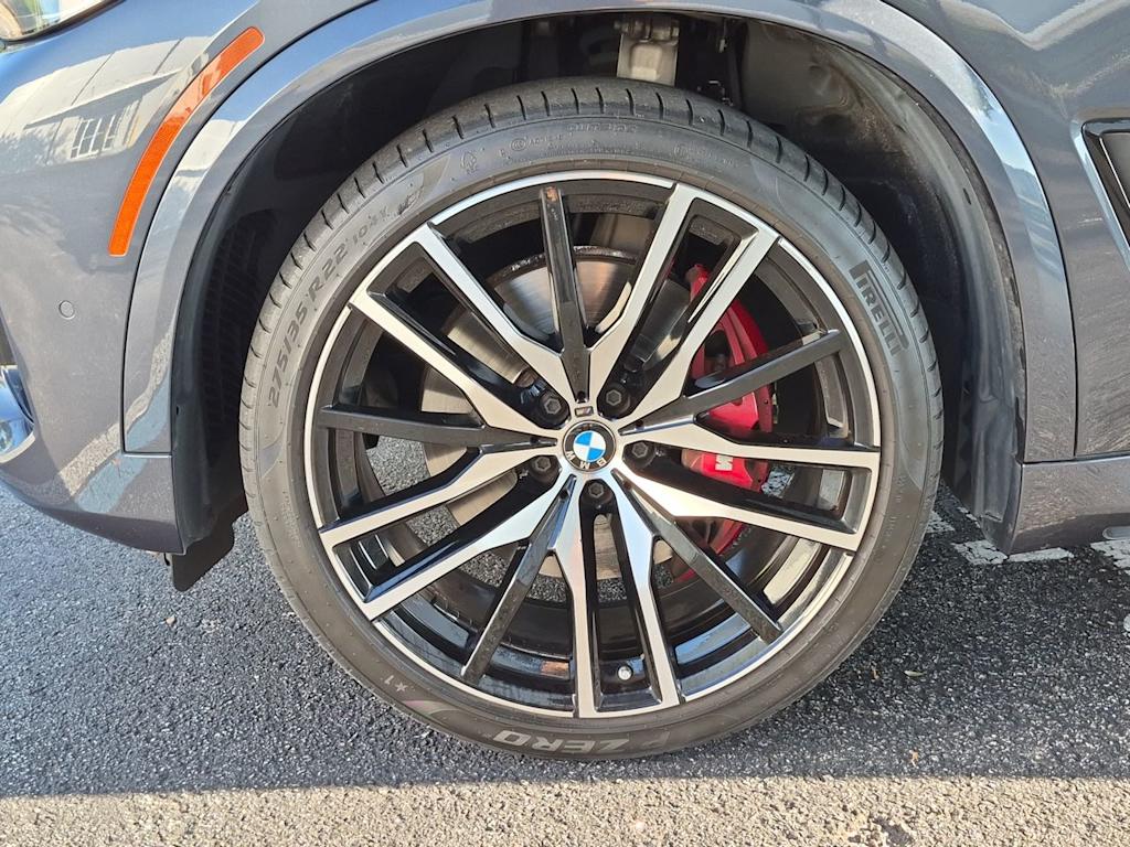 Thumbnail: 2021 BMW X5 - 8
