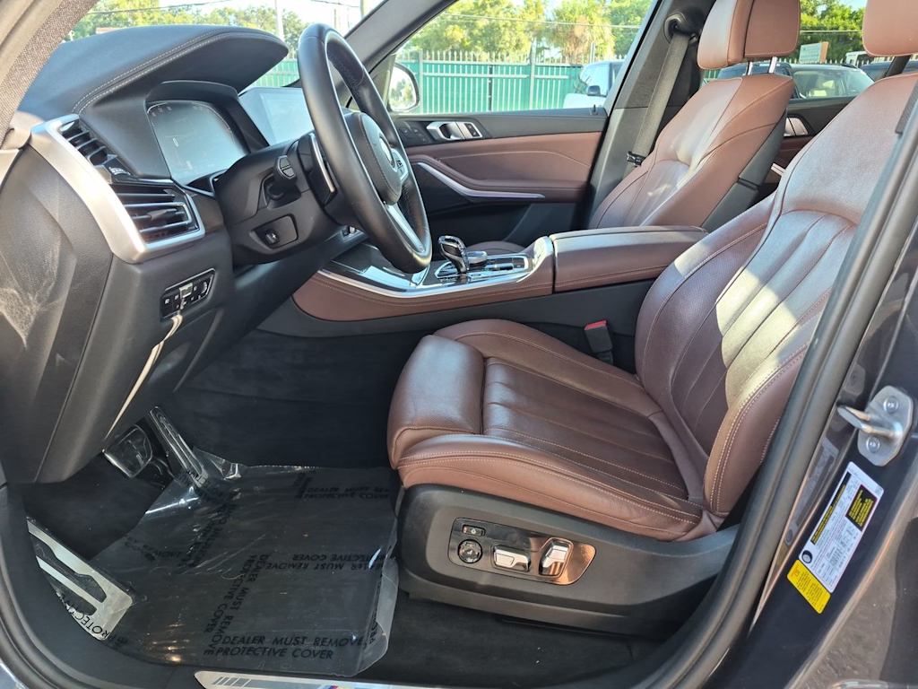 Thumbnail: 2021 BMW X5 - 11