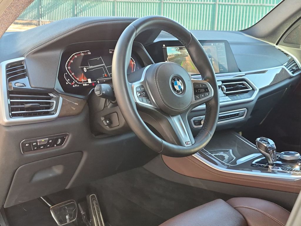 Thumbnail: 2021 BMW X5 - 2