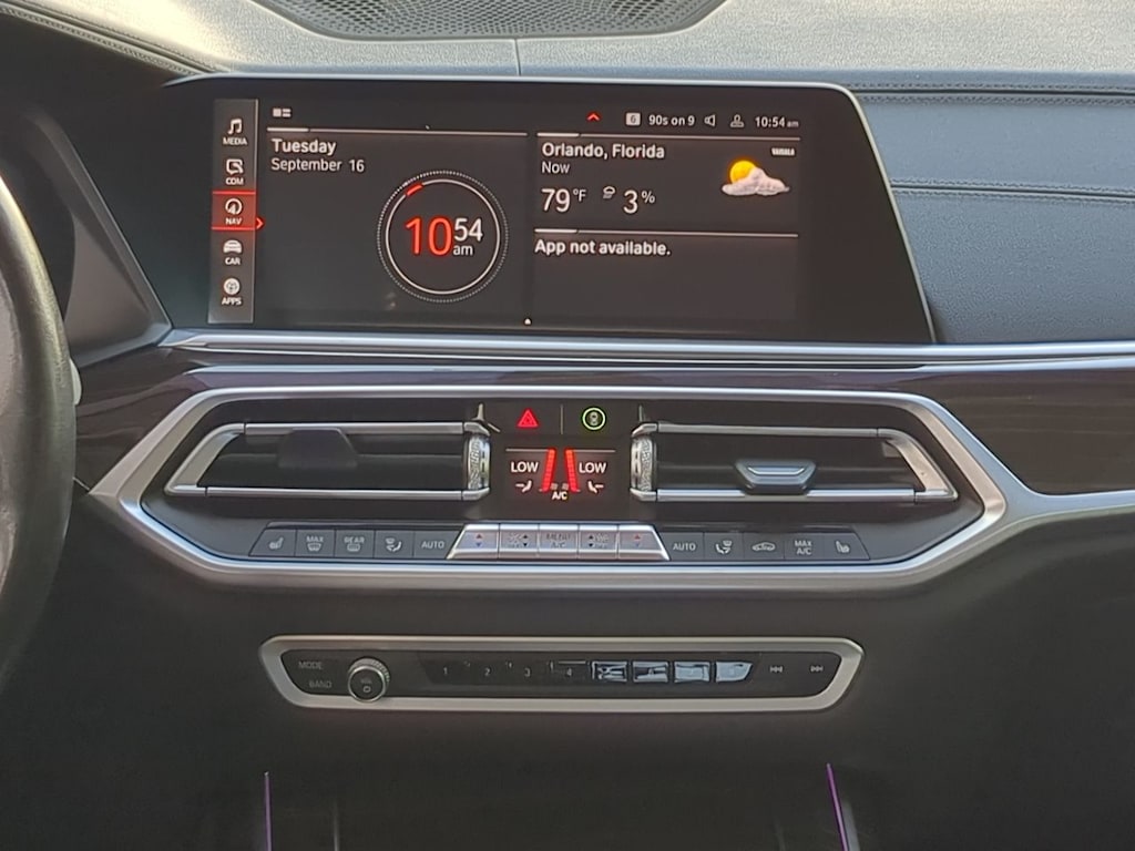 Thumbnail: 2021 BMW X7 - 14