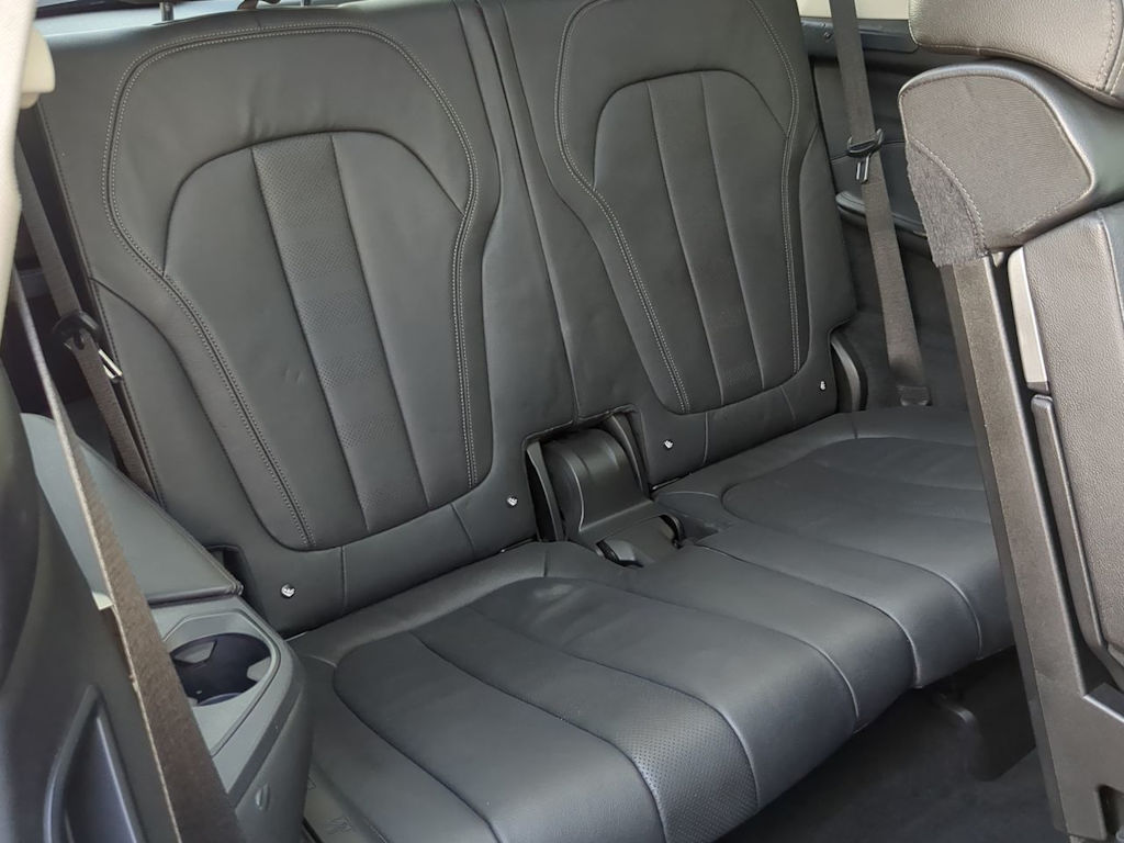 Thumbnail: 2021 BMW X7 - 37