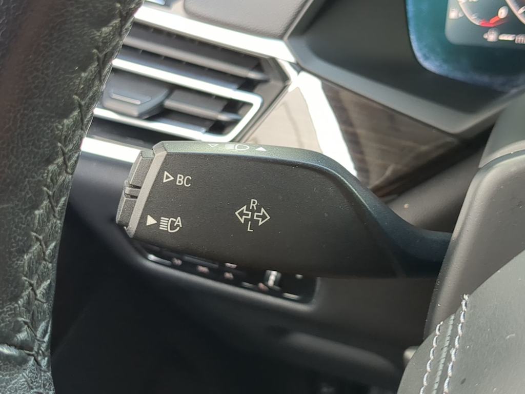 Thumbnail: 2021 BMW X7 - 33