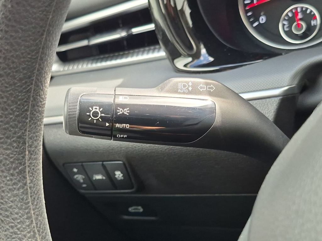 Thumbnail: 2023 Kia K5 - 29