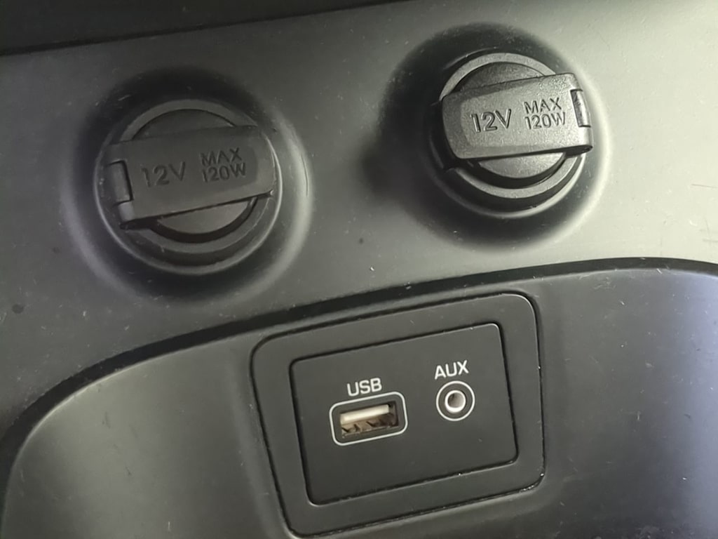 Thumbnail: 2017 Hyundai Santa Fe - 33