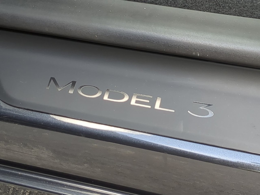 Thumbnail: 2024 Tesla Model 3 - 6