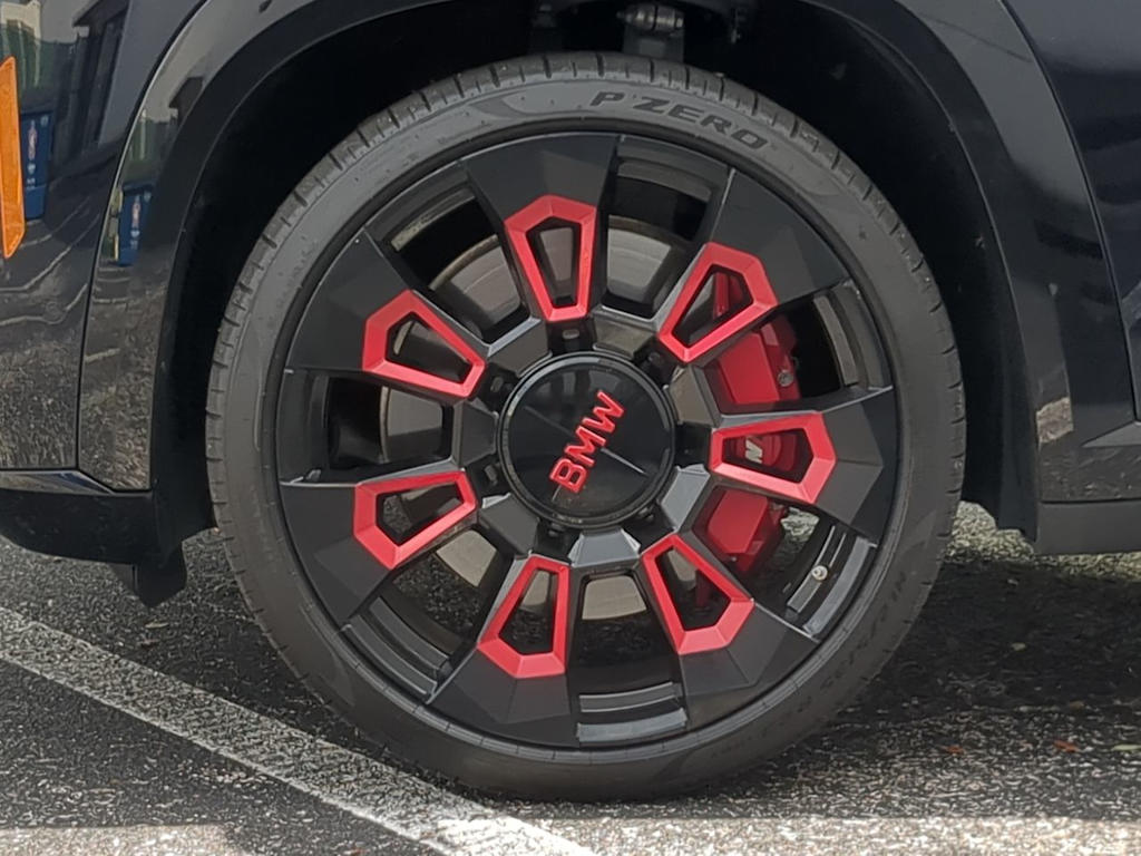 Thumbnail: 2024 BMW XM - 6