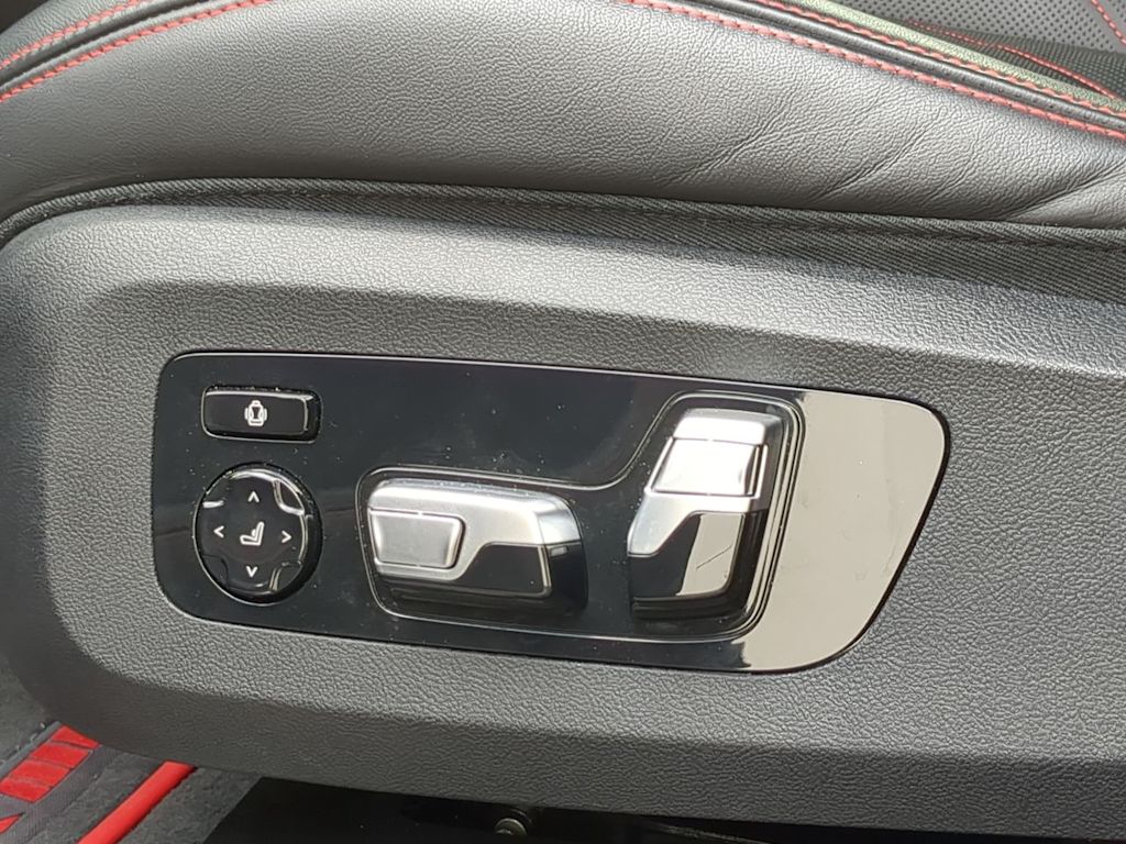 Thumbnail: 2024 BMW XM - 23