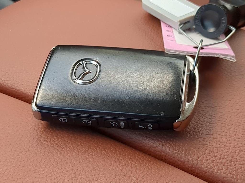 Thumbnail: 2023 Mazda CX-50 - 18