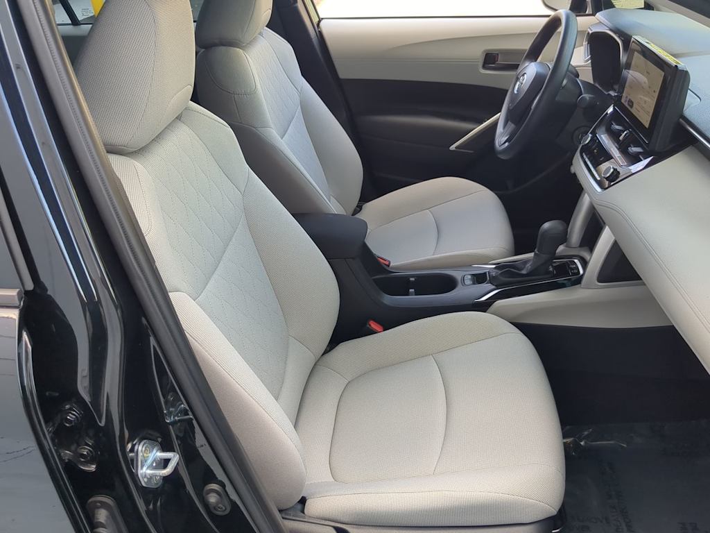 Thumbnail: 2024 Toyota Corolla Cross - 12