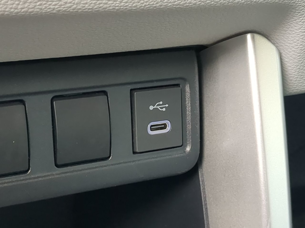 Thumbnail: 2024 Toyota Corolla Cross - 34