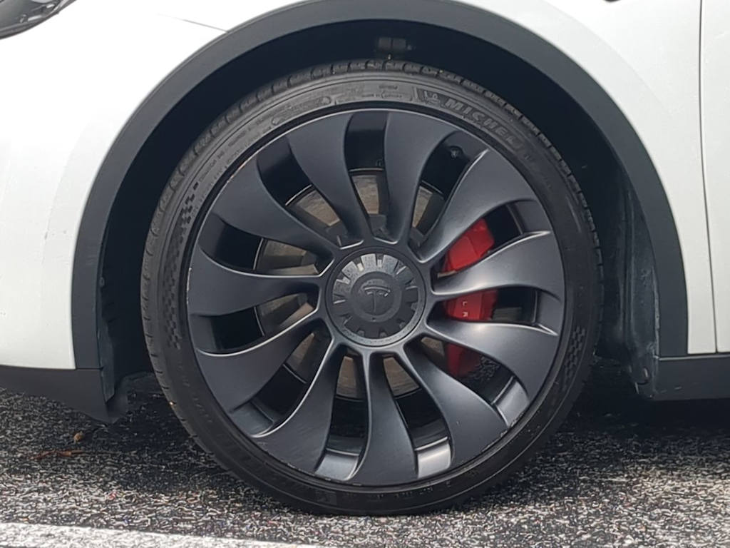 Thumbnail: 2024 Tesla Model Y - 8