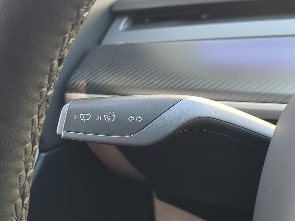 Thumbnail: 2022 Tesla Model Y - 29