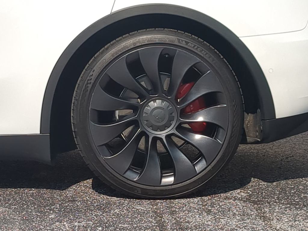 Thumbnail: 2022 Tesla Model Y - 8