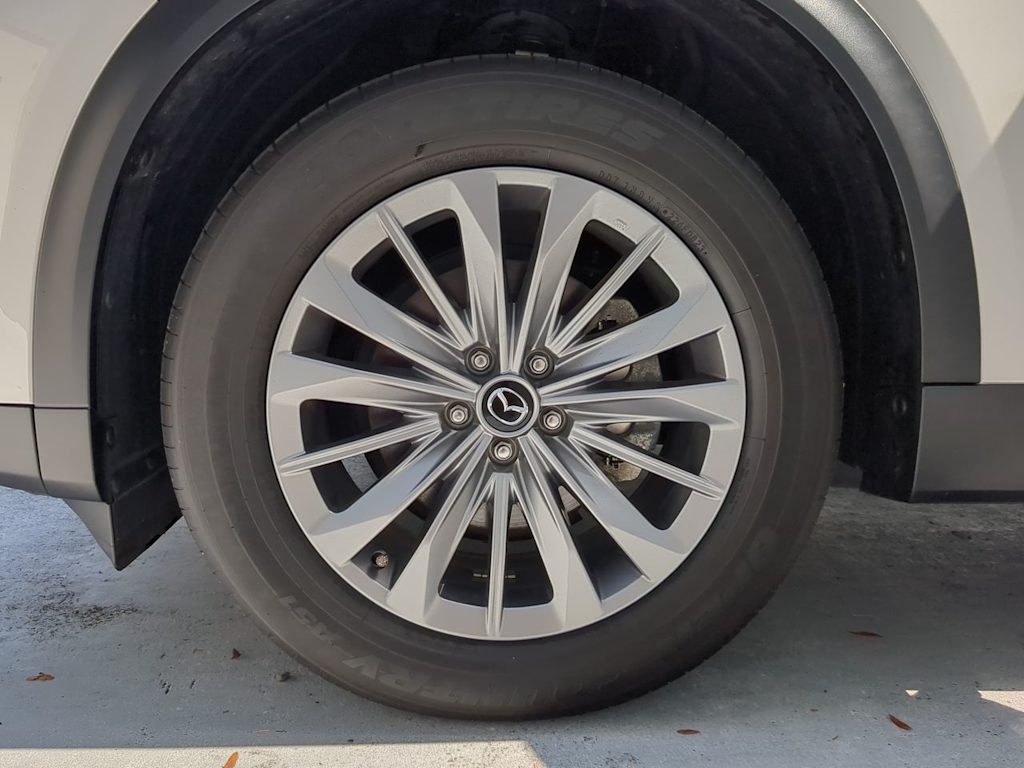 2024 Mazda CX-90 Preferred Plus 8